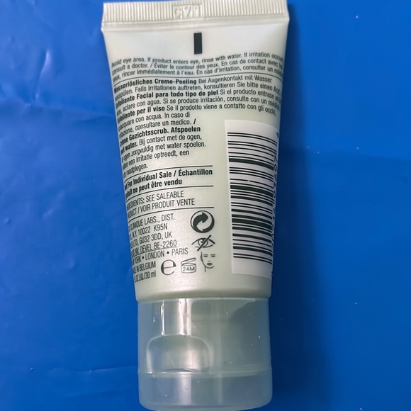 Clinique 7 day scrub cream rinse off formula NEW - Picture 2 of 9